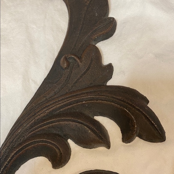 Set of 3 Vintage Dark  Brown Swirl Cast Iron Wall Decor Set. Each one 1.6 lbs. - Picture 5 of 11